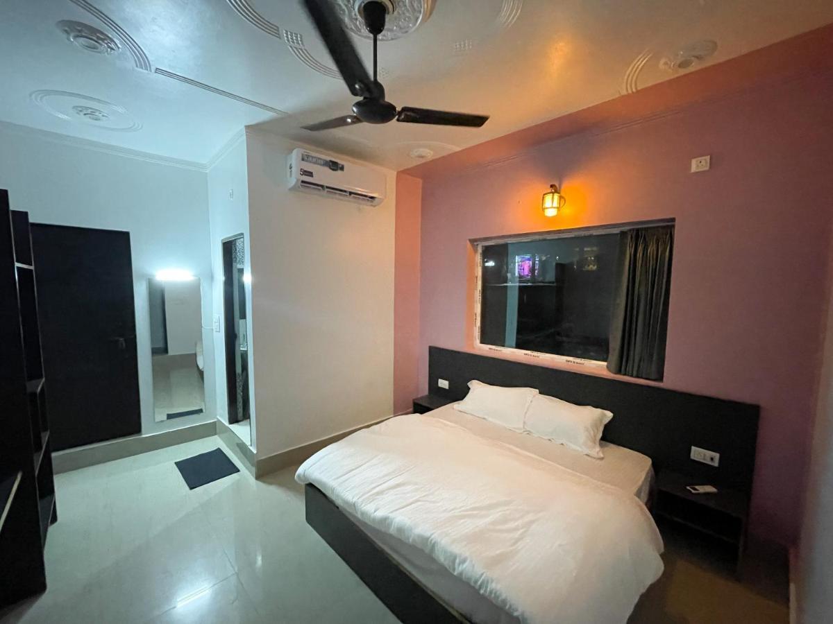 12 Monks Rishikesh Hostel Kültér fotó
